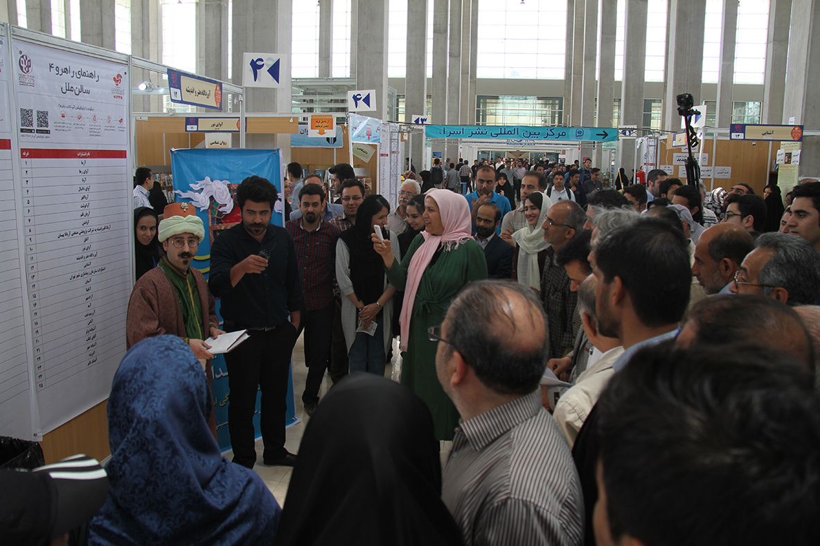 لامعی گرگانی؛ شاعری عاشق طبیعت/ جهان از خلد مایه گیرد چون بهار آید