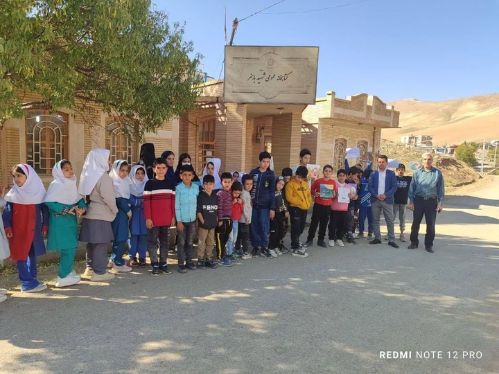 کتابخانه باهنر کندوله؛ فانوس روشن فرهنگ در روزهای سخت