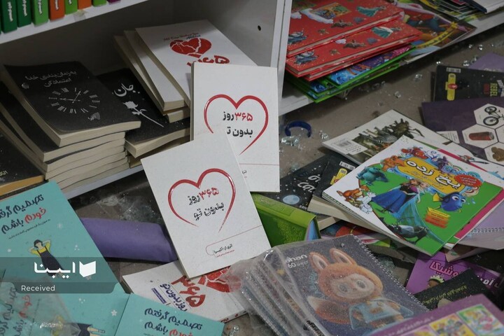 آسیب به کتابفروشی در جنگ ایران و رژیم صهیونیستی در تبریز