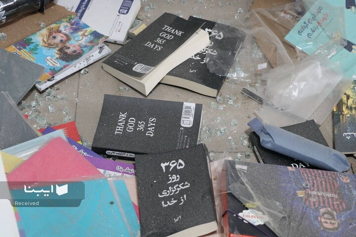 آسیب به کتابفروشی در جنگ ایران و رژیم صهیونیستی در تبریز