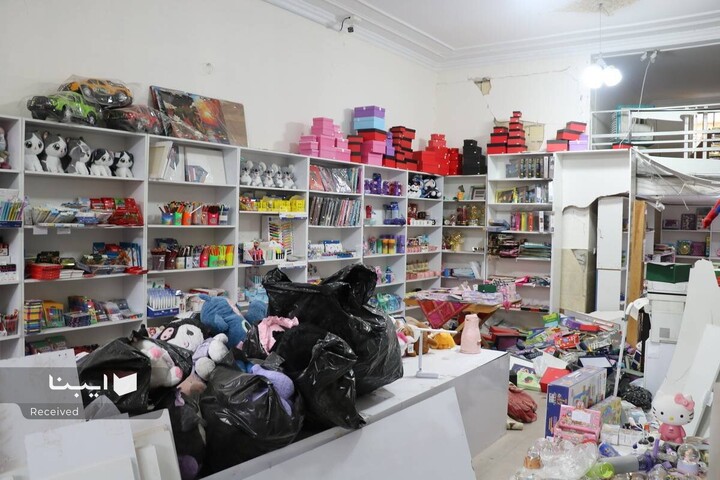 آسیب به کتابفروشی در جنگ ایران و رژیم صهیونیستی در تبریز