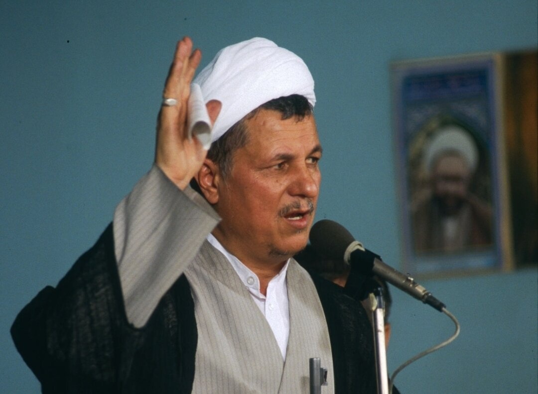 صیاد از حمله ارتش عراق خبر می‌داد و کمک خواست