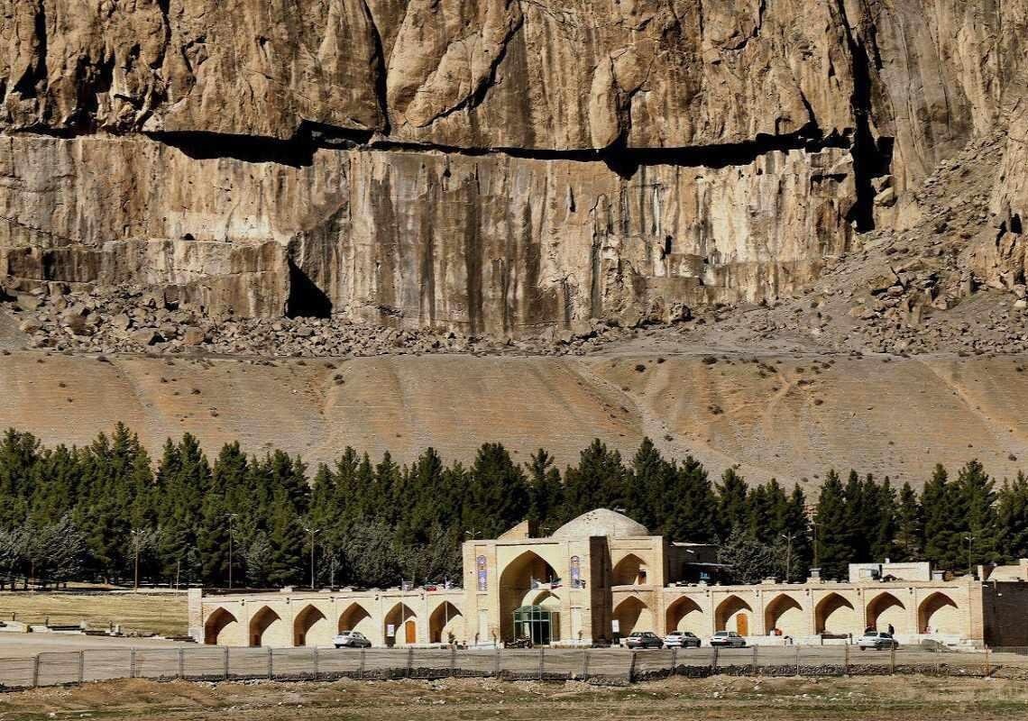 ایرانی به هر کجا برود یک تاریخ را بر پشت خود دارد