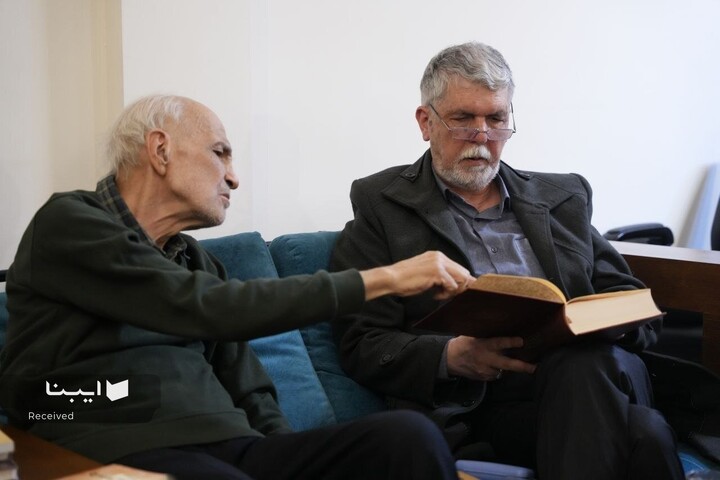 دیدار وزیر فرهنگ با علیرضا برازش نویسنده و پژوهشگر حوزه قرآن