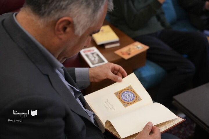 دیدار وزیر فرهنگ با علیرضا برازش نویسنده و پژوهشگر حوزه قرآن