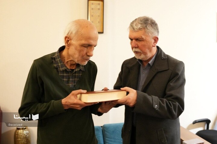 دیدار وزیر فرهنگ با علیرضا برازش نویسنده و پژوهشگر حوزه قرآن