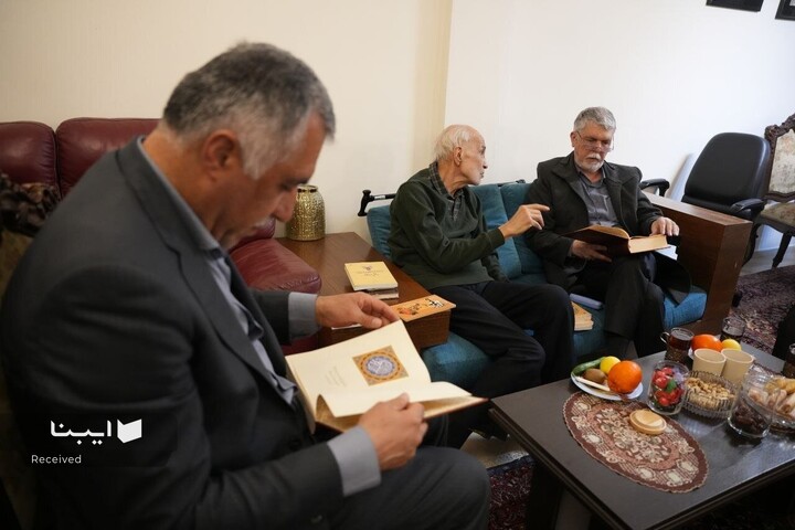 دیدار وزیر فرهنگ با علیرضا برازش نویسنده و پژوهشگر حوزه قرآن