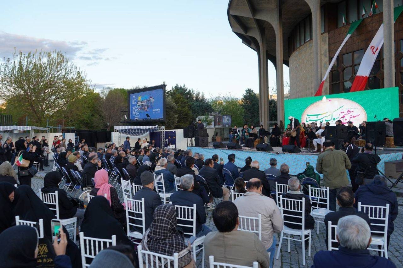 لالایی، طبل و سکوت؛ شبی متفاوت در تئاتر شهر