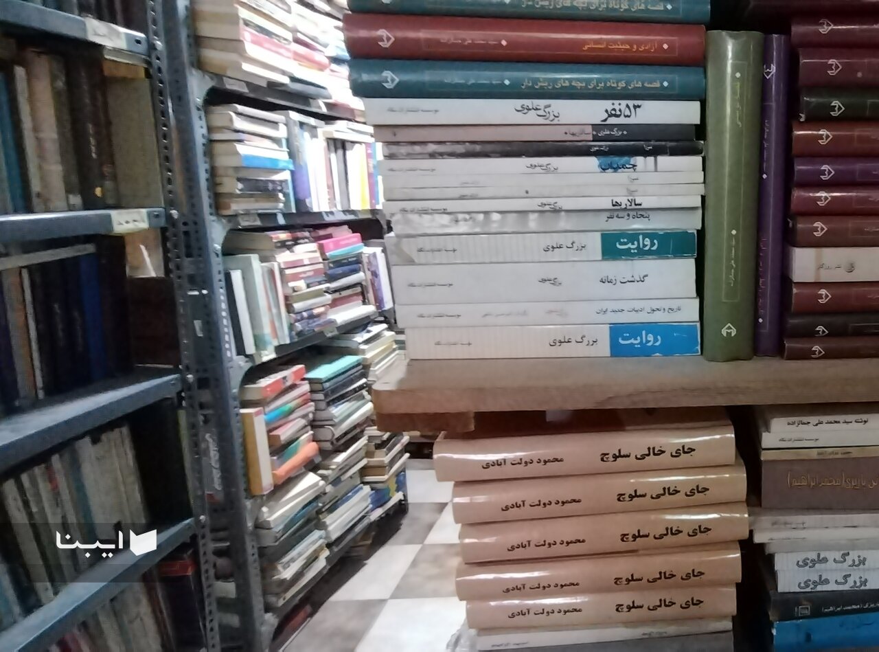 بهار در کوچه «دهنادی» نغمه کتاب سر میدهد/ آنجا که دست دومها ارزش پیدا می کنند