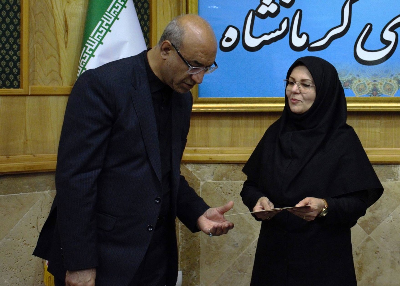 کتابخانهها؛ سنگرهای فرهنگی شهر