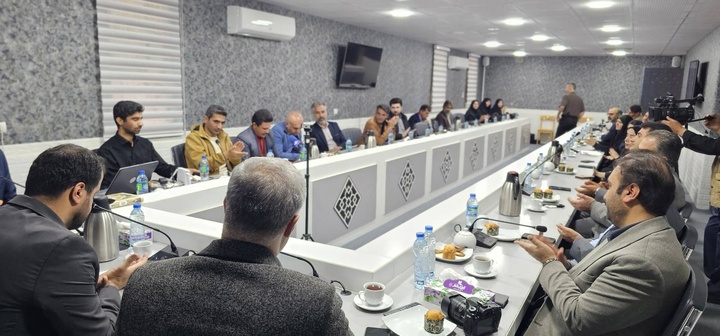 پاسداشت زبان فارسی؛ رسالت مشترک اندیشمندان و فرهیختگان