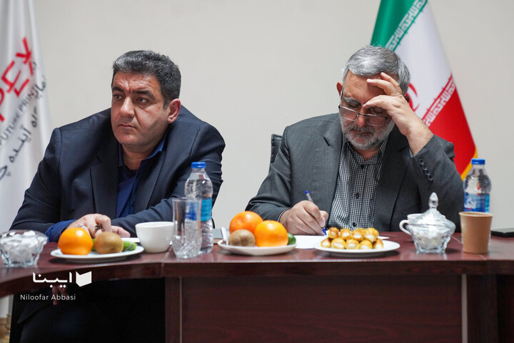 بازدید معاون فرهنگی از چاپخانه ها