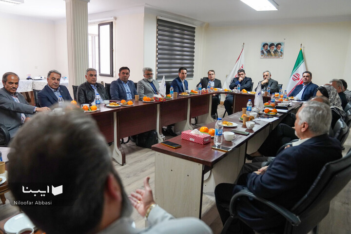 بازدید معاون فرهنگی از چاپخانه ها