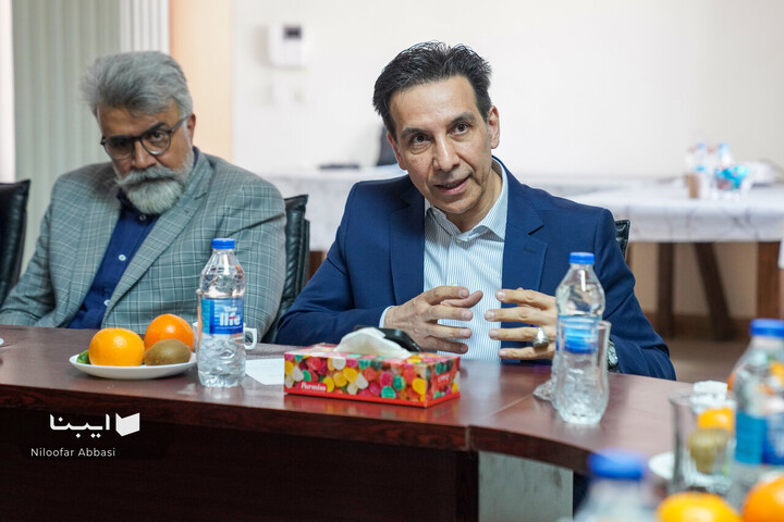 بازدید معاون فرهنگی از چاپخانه ها