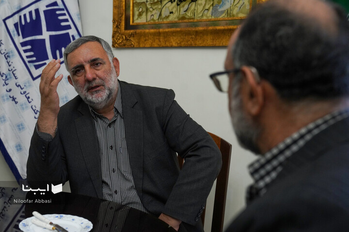 بازدید معاون فرهنگی از چاپخانه ها