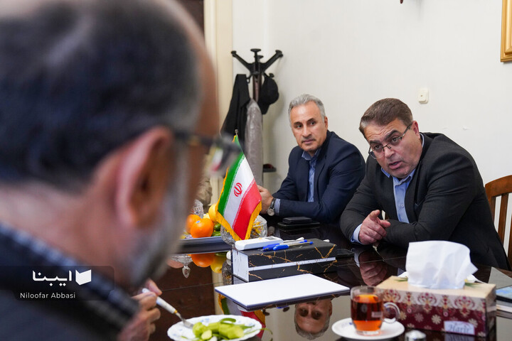 بازدید معاون فرهنگی از چاپخانه ها