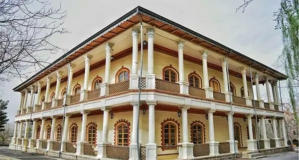 بمباران تاریخ