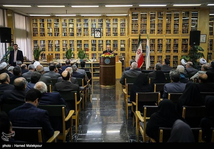 تودیع و معارفه رئیس کتابخانه مرکزی و مرکز اسناد دانشگاه تهران، 1396