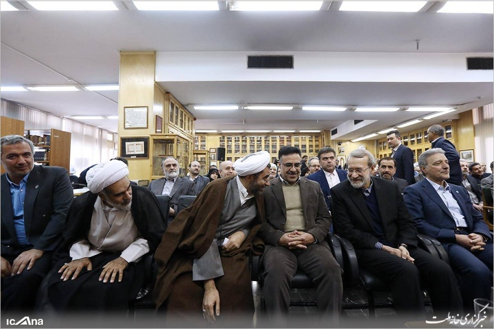 تودیع و معارفه رئیس کتابخانه مرکزی و مرکز اسناد دانشگاه تهران، 1396