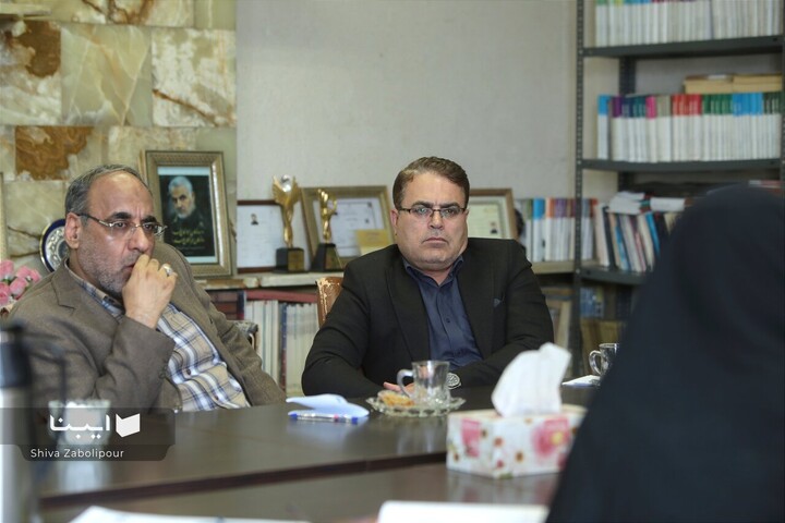 دیدار ابراهیم حیدری با اعضای هیئت مدیره انجمن قلم ایران