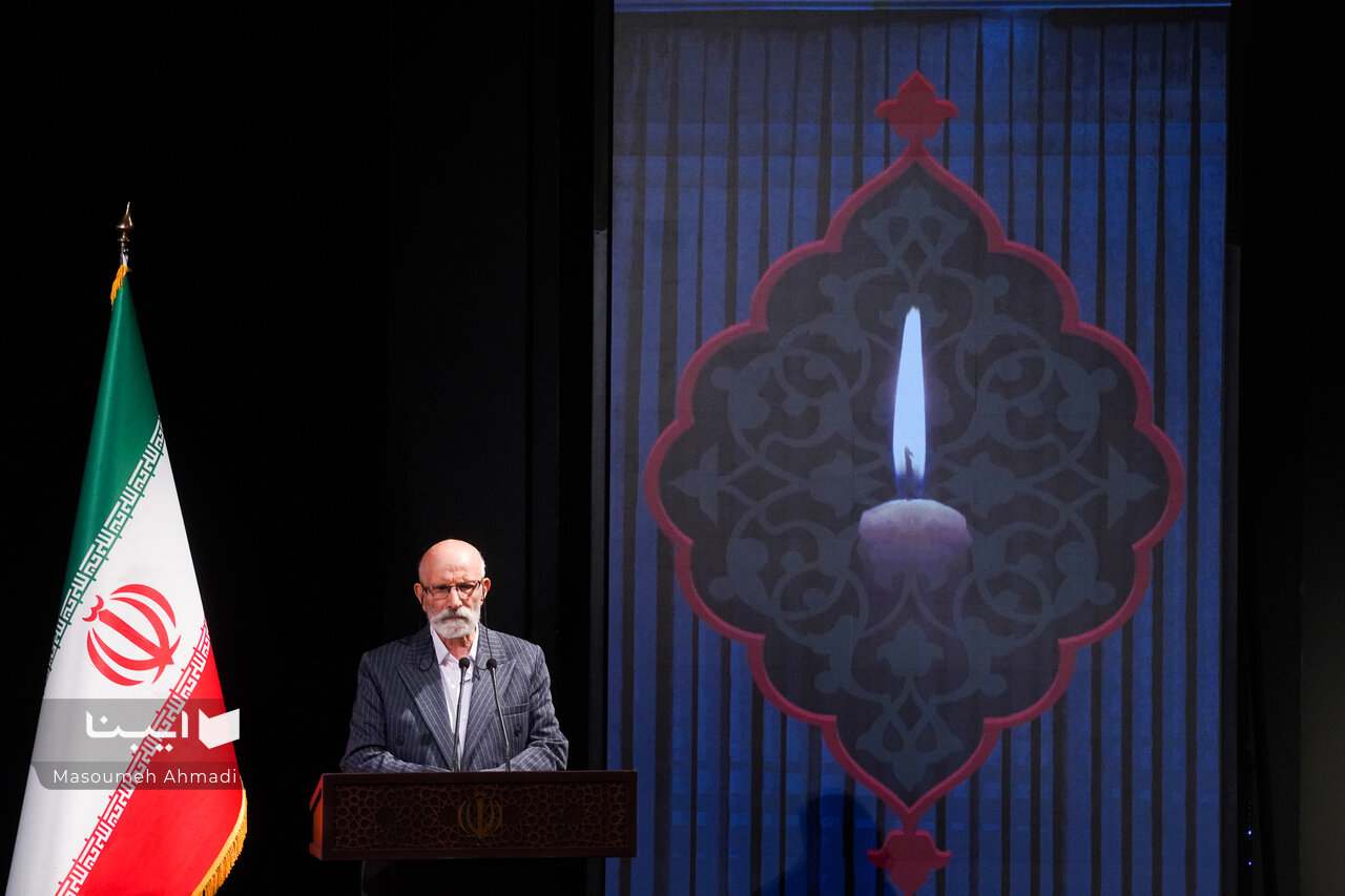 در آیین سوگ «امینِ ایران» چه گذشت؟