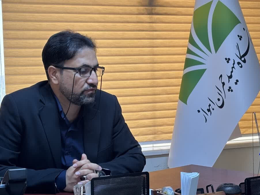 قفسه‌ای در کتابخانۀ دانشگاه چمران به یاد کتابخانه‌های آسیب‌دیده کشور ایجاد می‌شود