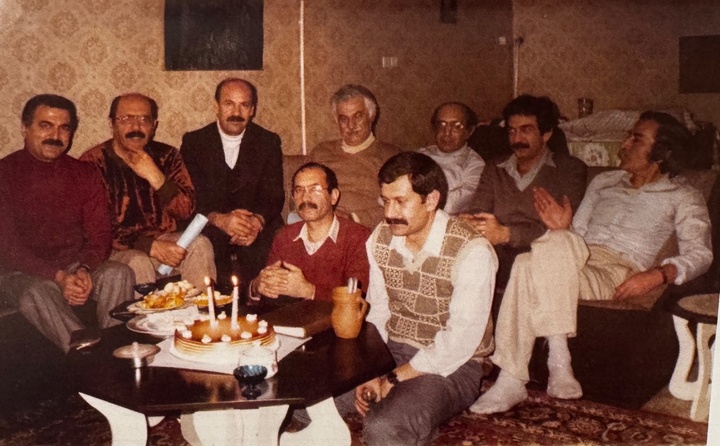 قابی از لبخندهایی که تاریخ شدند