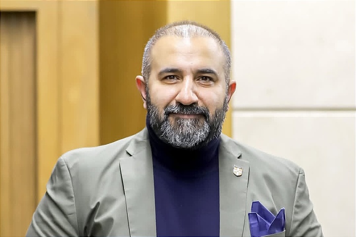 کتاب جامعه را از فروپاشی روانی نجات می‌دهد