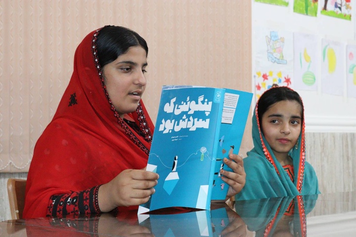 آرامش در میان کتاب‌ها در کتابخانه‌ عمومی لیلامهر