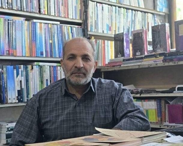 مدیر کتابفروشی قلب کتابفروش است