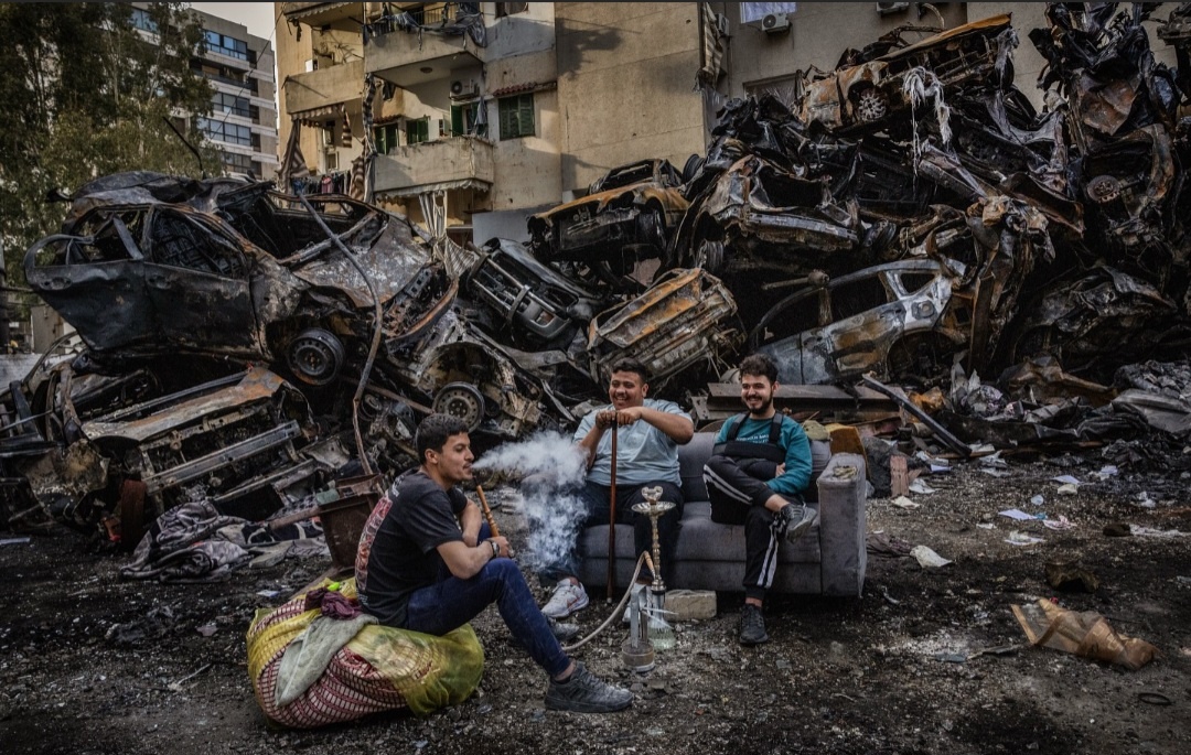 زندگی در دل بحران دائمی