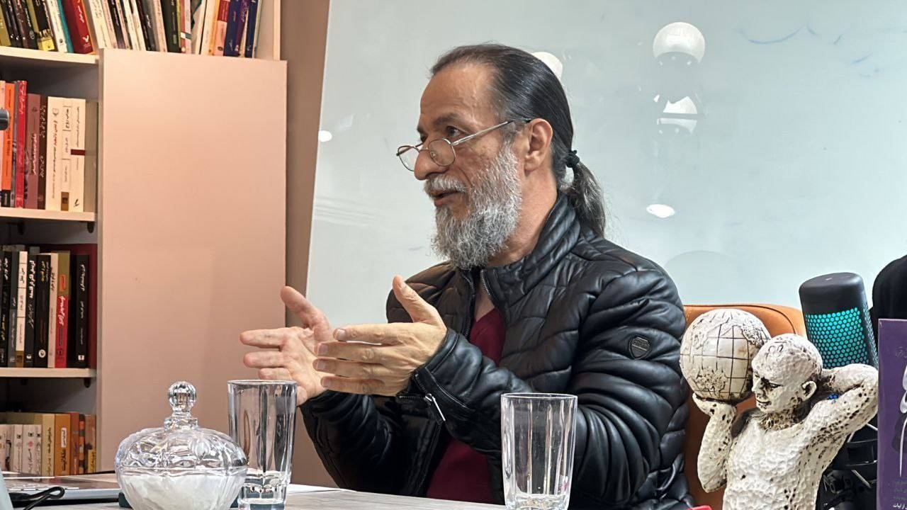 انقلاب افلاطون در تاریخ فرهنگ یونان باستان