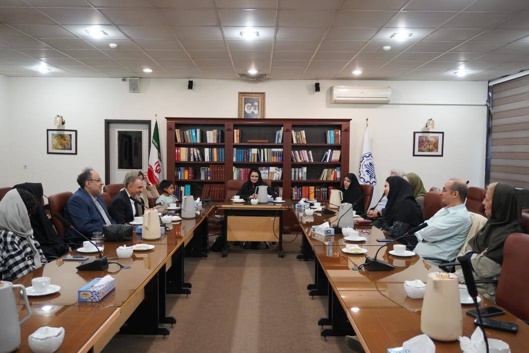 شریف برای ایران