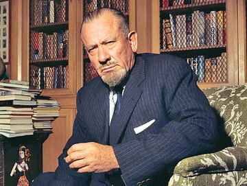 یادداشت‌های روزانه جان اشتاین‌بک به نمایشگاه کتاب می‌آید