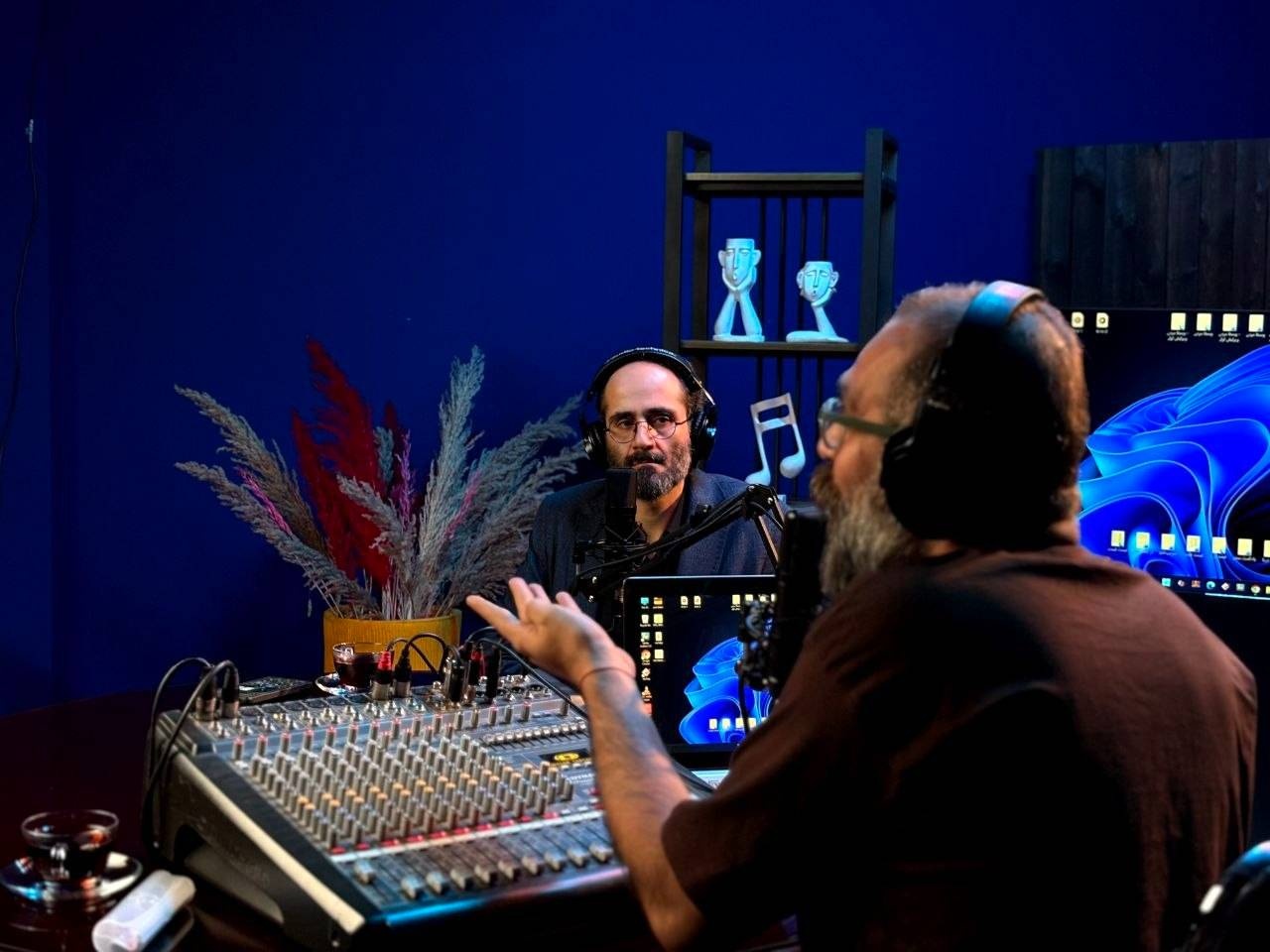 «ساعت ۲۵» با حضور اهالی موسیقی و ادبیات به تلویزیون بازگشت 