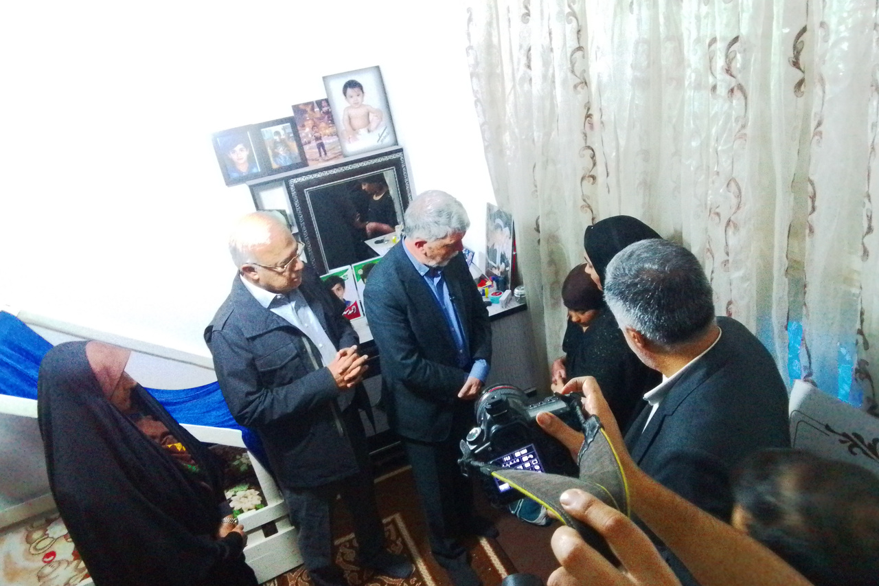 رونمایی از لوح ثبت ملی مدرسه شجره طیبه میناب