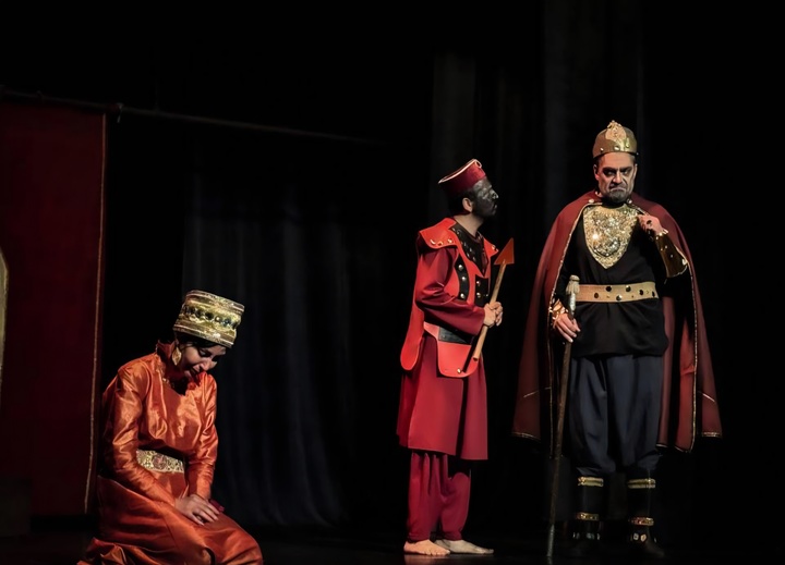 اجرای طنز «شاهنامه» مخاطبان را وادار کرد تا قصه «سیاوش» را بخوانند