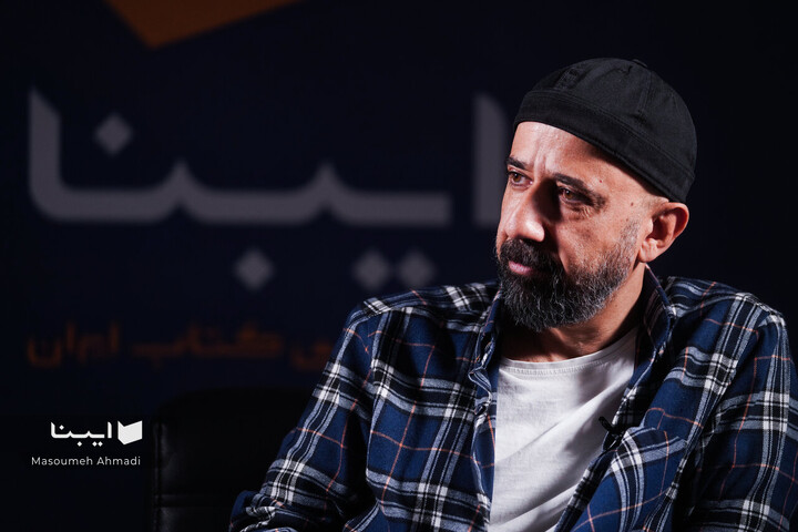 میرمیرانی کرکره‌ دکان «ابراهیم رها» را پایین کشید