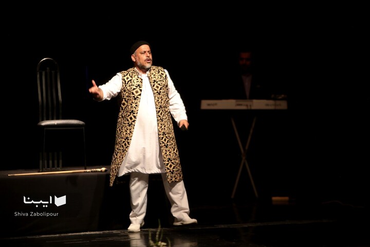 شب شاهنامه و ایران