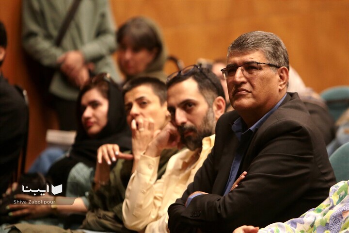 شب شاهنامه و ایران