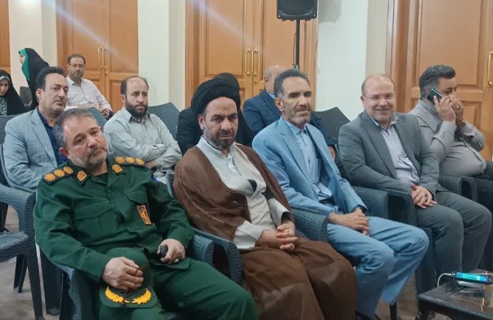«دختر خمین» رونمایی شد