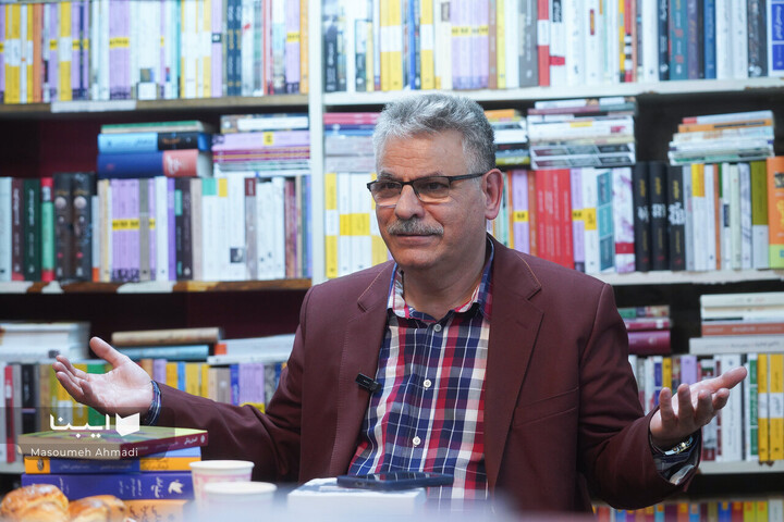 کتابخوانی در جنگ