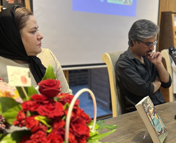 زائر، کتابی فراتر از طبیعت‌نگاری