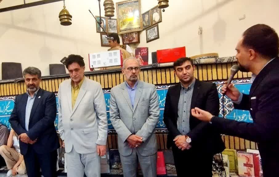 شاهنامه فردوسی دو بال اسلامگرایی و ملیگرایی را با هم دارد شاهنامه فردوسی دو بال اسلامگرایی و ملیگرایی را با هم دارد