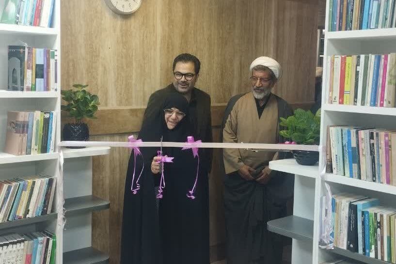 افروغ؛ کنشگری فعال در زمانه خویش