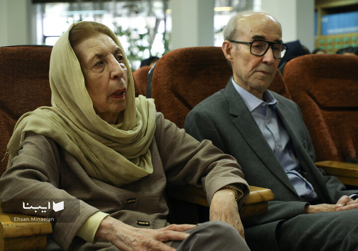 راوی حکیم طوس