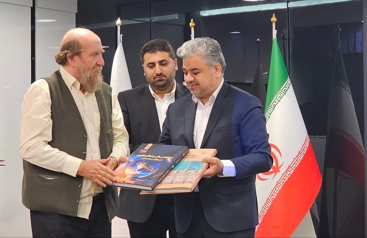 از «شناخت زمان و تنظیم تقویم در جهان باستان» تا «پژوهشی در خیمه‌های تاریخی»