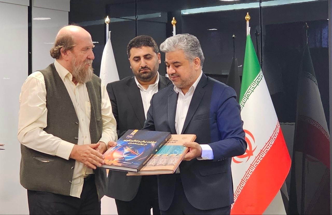 از «شناخت زمان و تنظیم تقویم در جهان باستان» تا «پژوهشی در خیمه‌های تاریخی»
