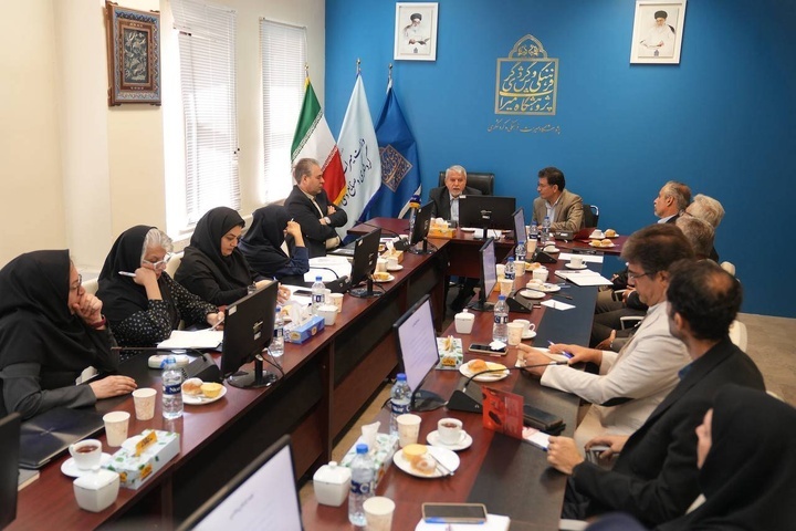 از راه‌اندازی مجمع «مکتب کتابخانه بزرگ ایران تا دو میلیون نسخه خطی