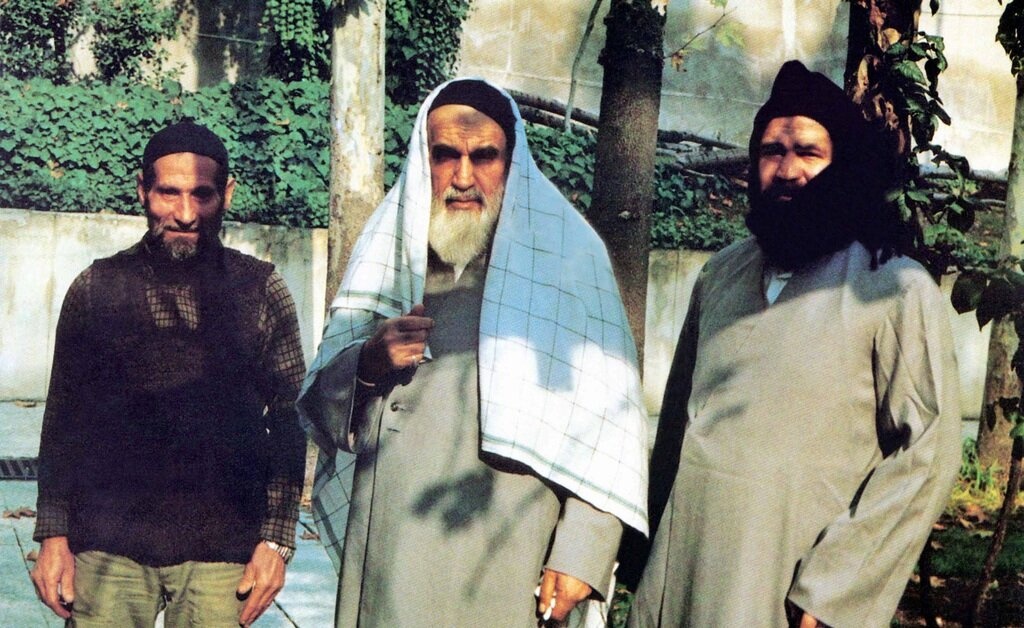 امام با حالت خاصی گفتند خداحافظ!
